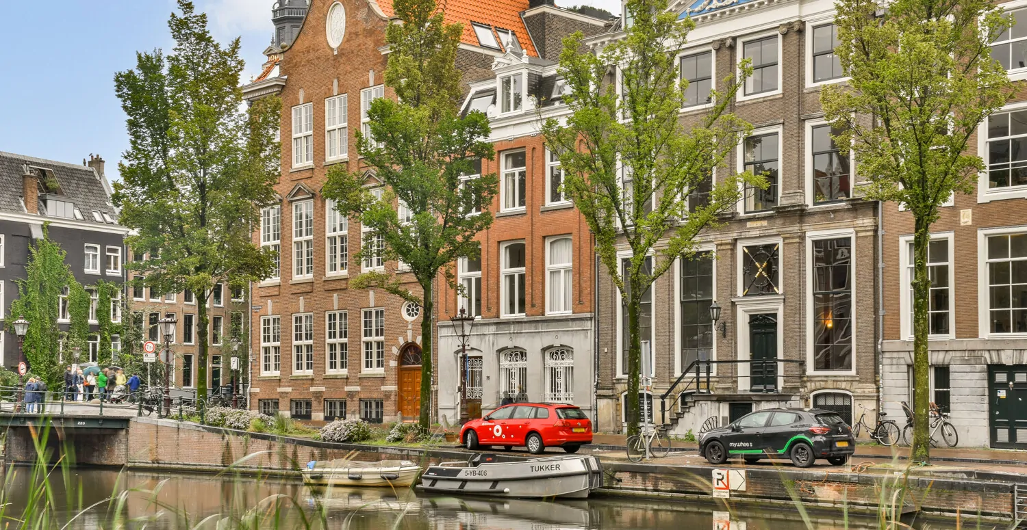 Kloveniersburgwal 75 D - 3