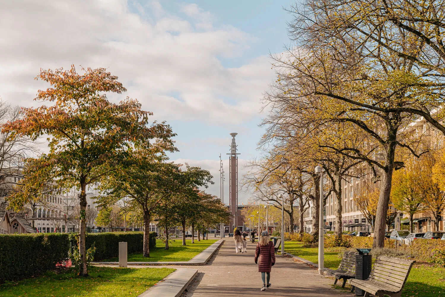 Van Tuyll van Serooskerkenweg 28-3-35