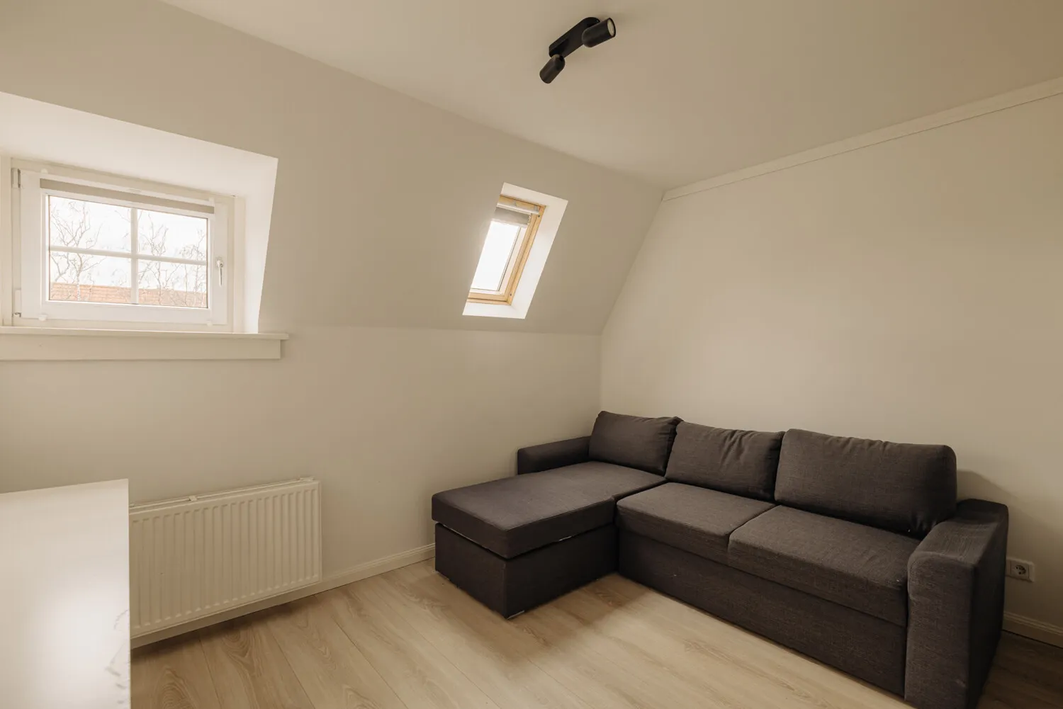 Van Tuyll van Serooskerkenweg 28-3-20