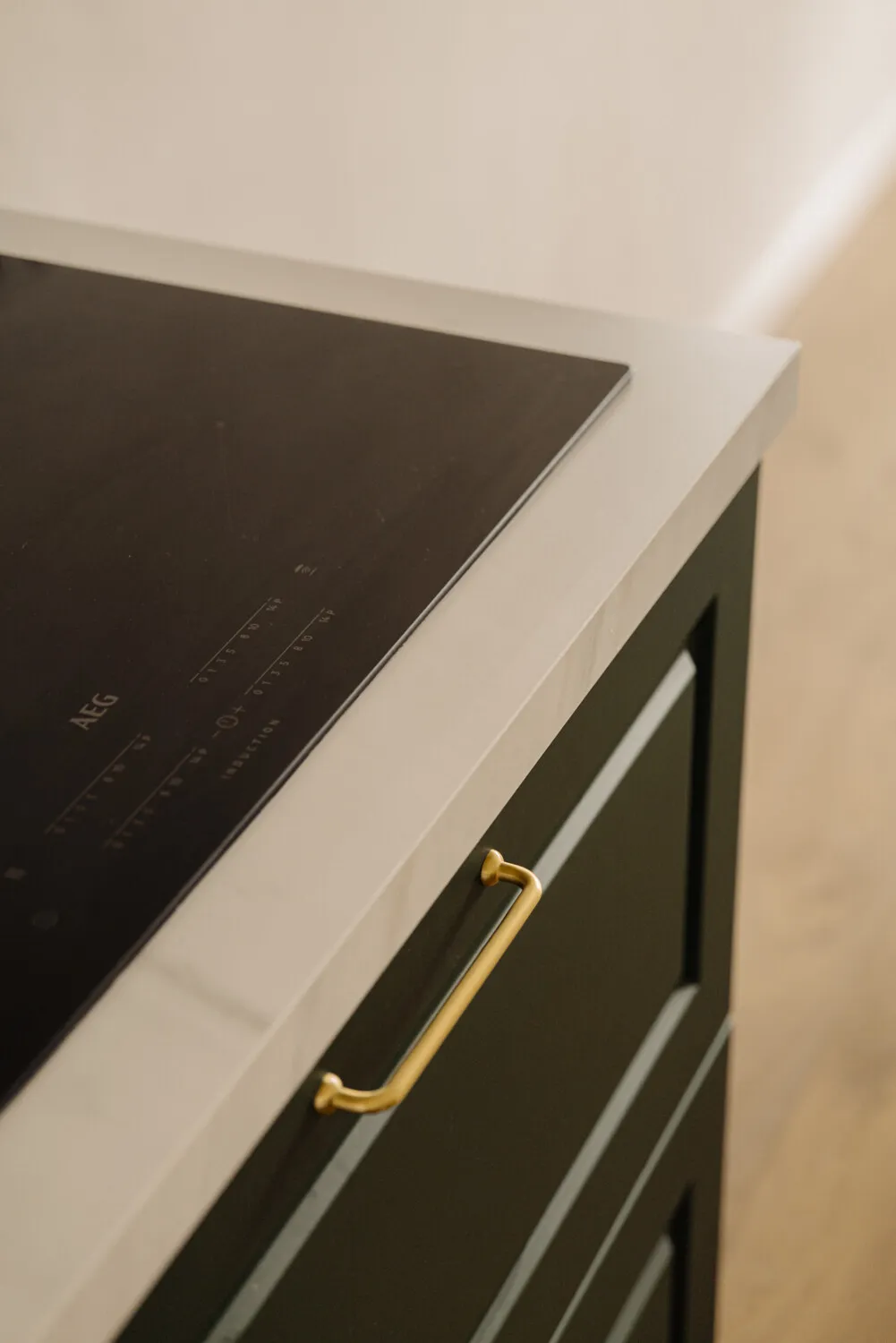 Van Tuyll van Serooskerkenweg 28-3-10