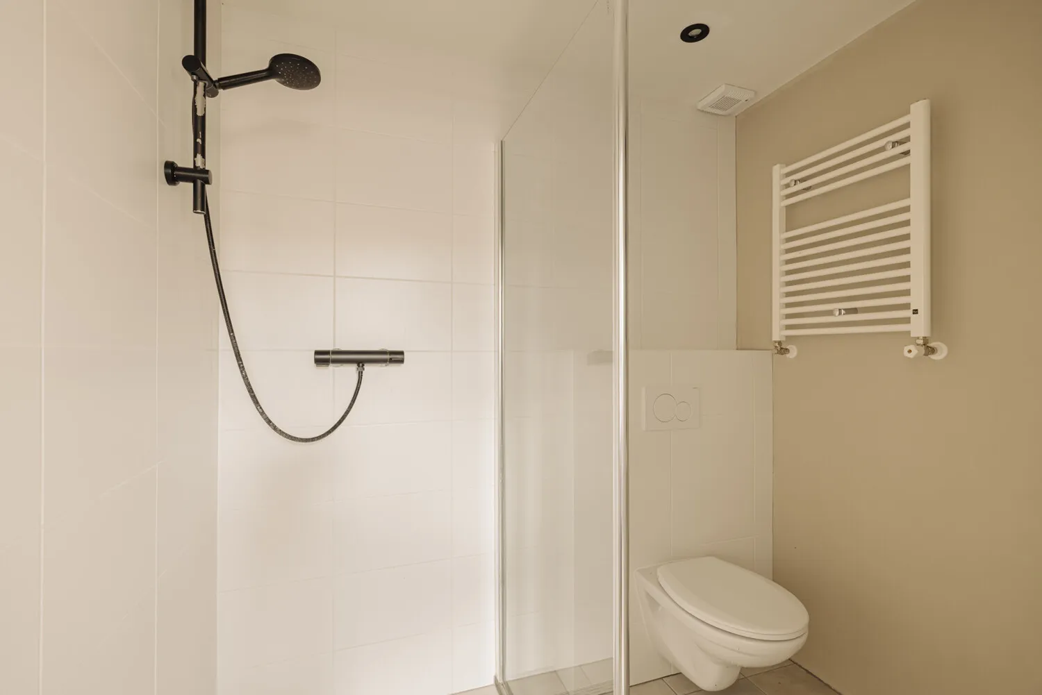 Van Tuyll van Serooskerkenweg 28-3-22