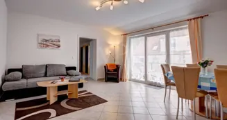 von_poll_real_estate_property_20257199_image_8