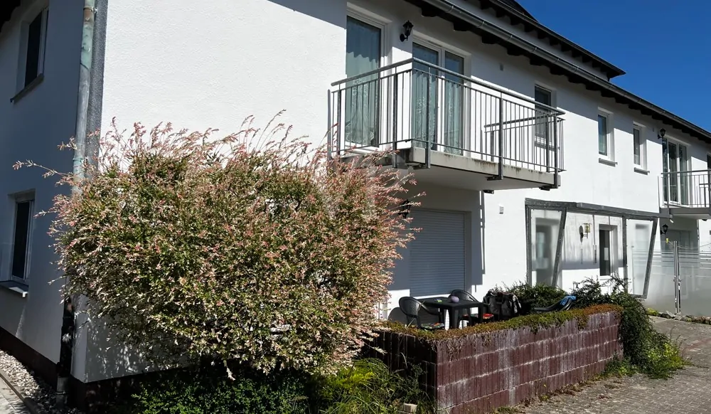 Südansicht u. Lage der Wohnung