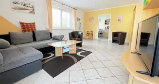 von_poll_real_estate_property_21257208_image_0