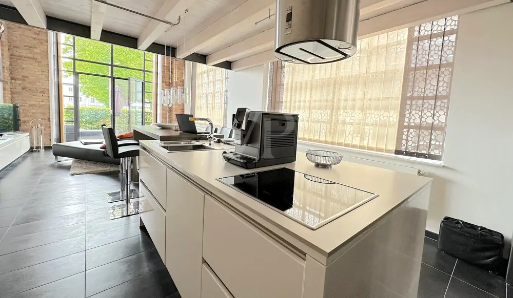 Küche mit Kochinsel