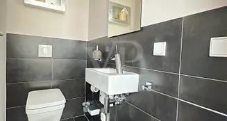 von_poll_real_estate_property_23257333_image_10