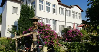 von_poll_real_estate_property_23257353_image_0