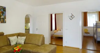 von_poll_real_estate_property_24257375_image_2