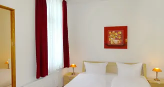 von_poll_real_estate_property_24257375_image_5