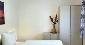 von_poll_real_estate_property_24257376_image_9