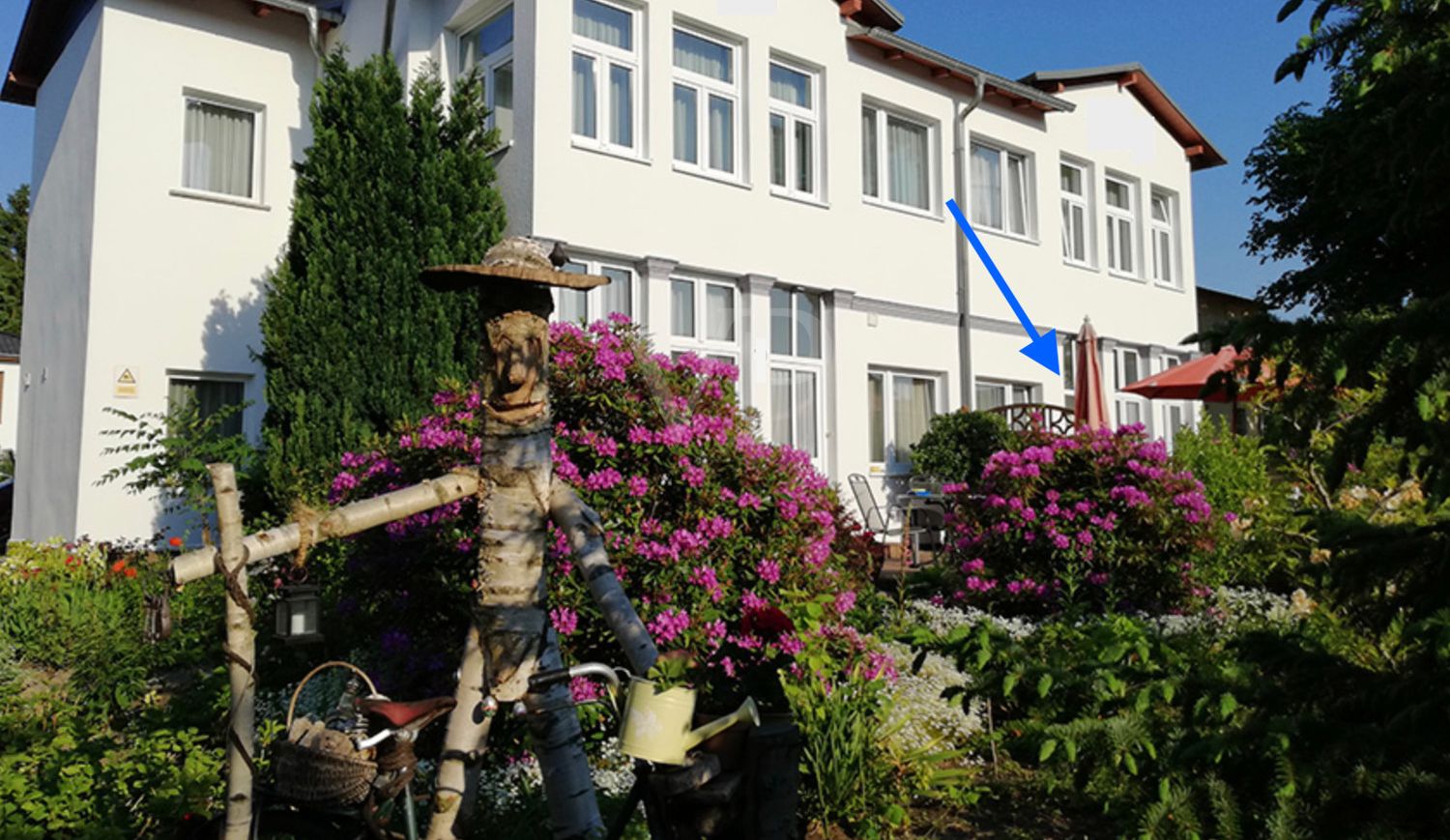 Wohnhaus mit Whg. 2