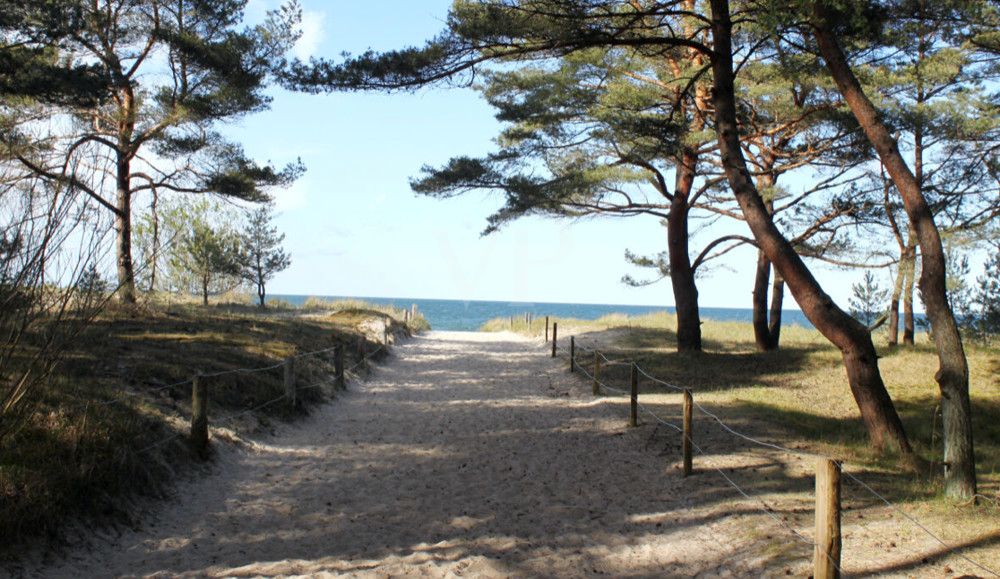 Zum Strand