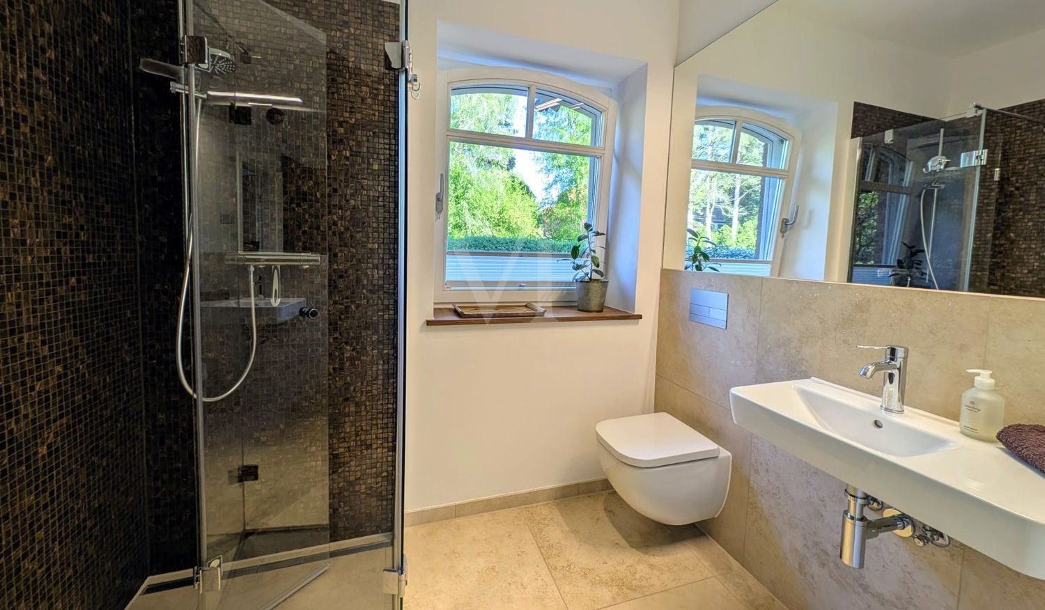 Badezimmer EG