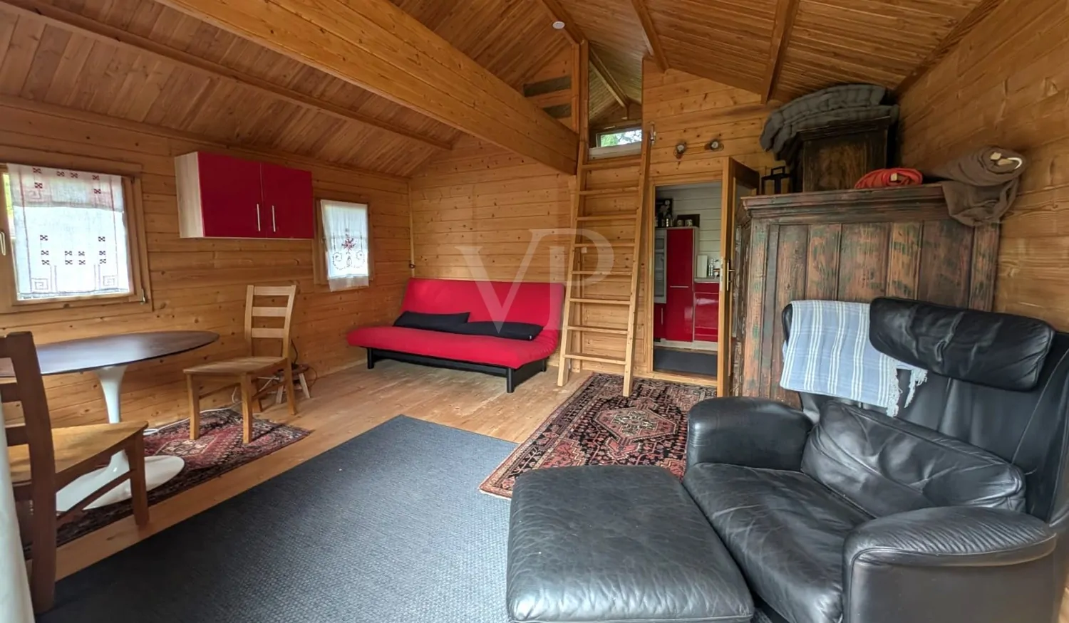 Blick ins Gartenhaus