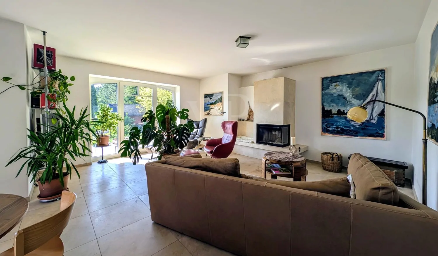 Wohnbereich mit Kamin