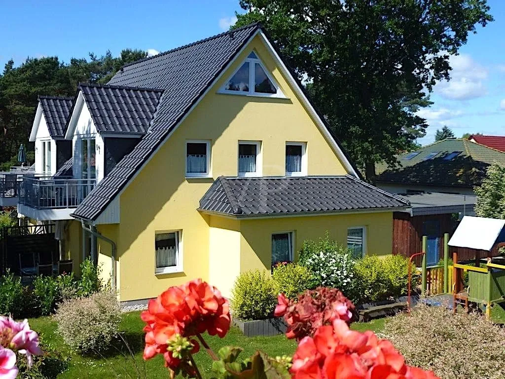 2 apartment buildings with a total of 8 residential units