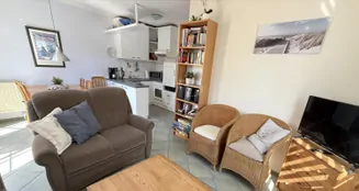 von_poll_real_estate_property_25257441_image_0