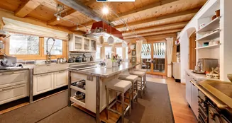 von_poll_real_estate_property_25321012_image_0