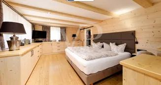 von_poll_real_estate_property_25321012_image_1