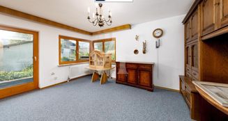 von_poll_real_estate_property_25321018_image_1