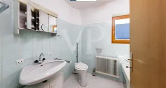 von_poll_real_estate_property_25321018_image_9