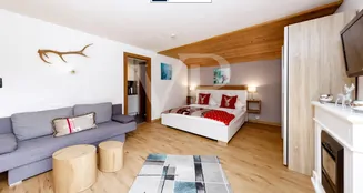 von_poll_real_estate_property_25321015_image_11