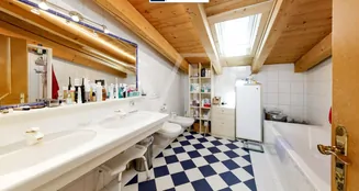 von_poll_real_estate_property_25321011_image_7