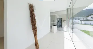 von_poll_real_estate_property_25321025_image_4