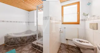 von_poll_real_estate_property_25321020_image_6