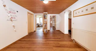 von_poll_real_estate_property_25321020_image_1