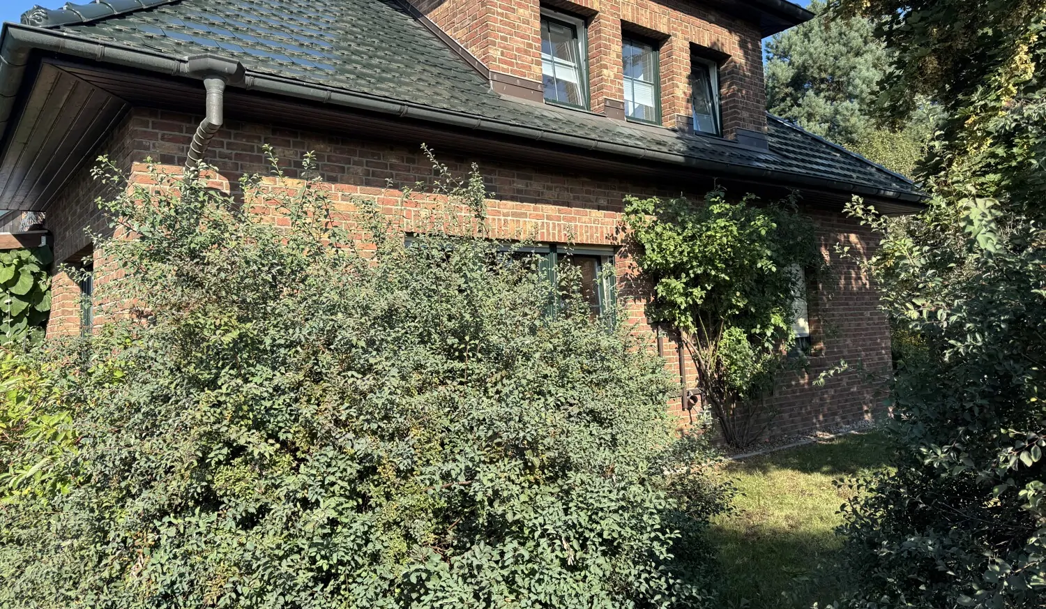 Eindrucksvolles Wohnhaus in der Nähe des Mochowsees