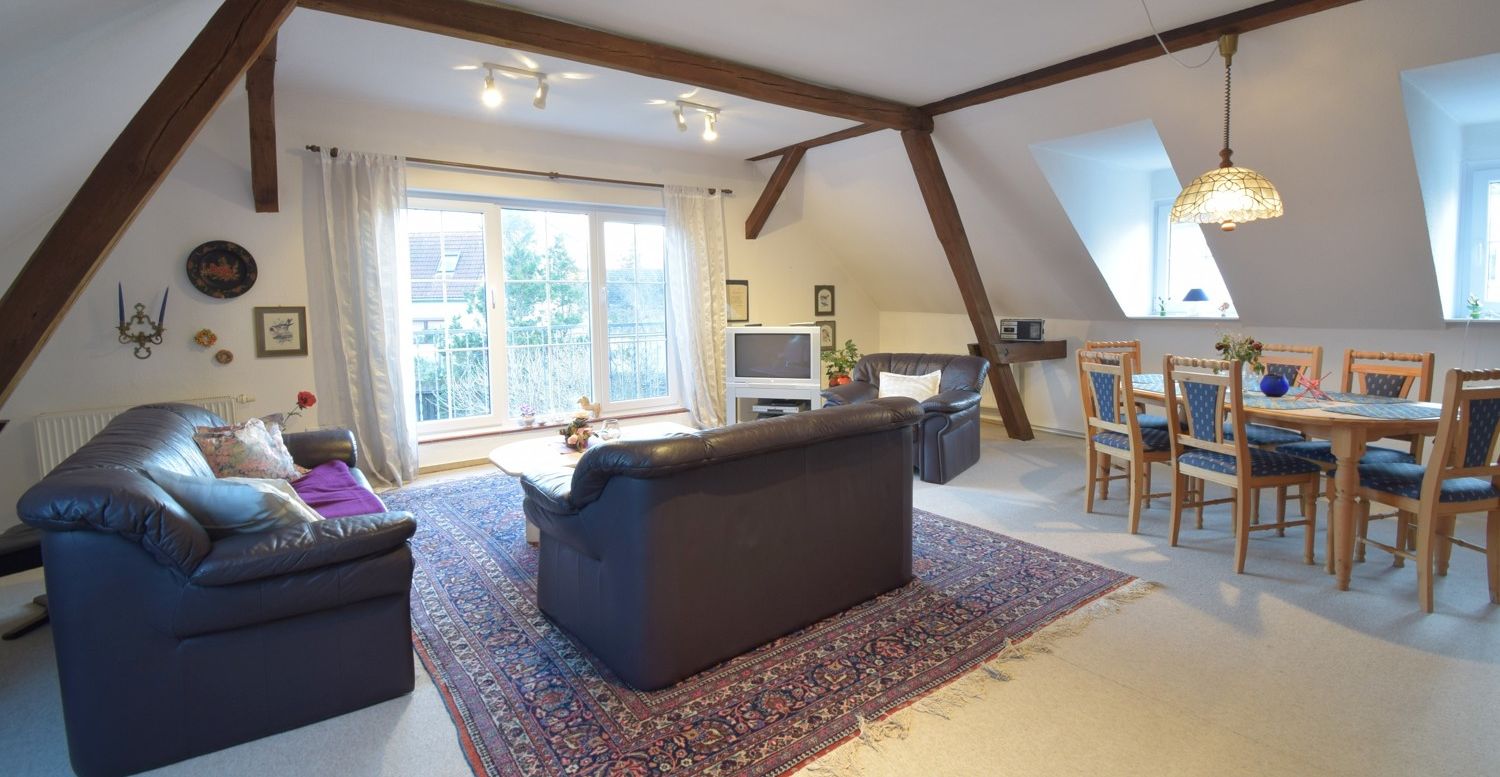 Wohnzimmer  OG