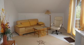 von_poll_real_estate_property_24323324_image_0