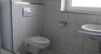 von_poll_real_estate_property_26323901_image_5