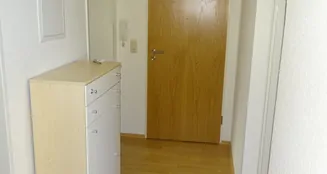 von_poll_real_estate_property_26323901_image_4