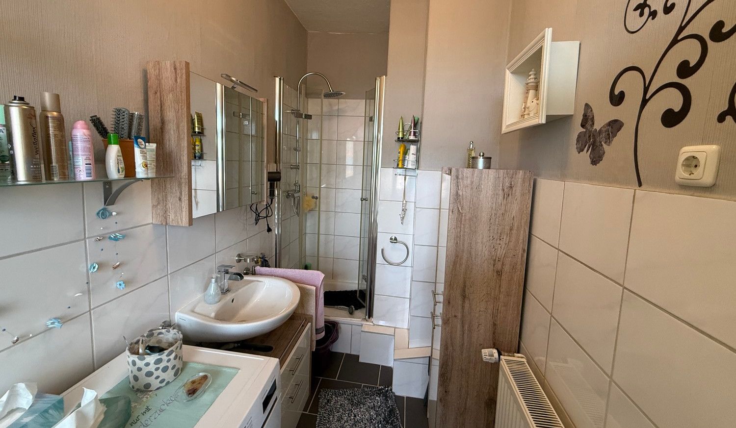 Bad mit Dusche, OG