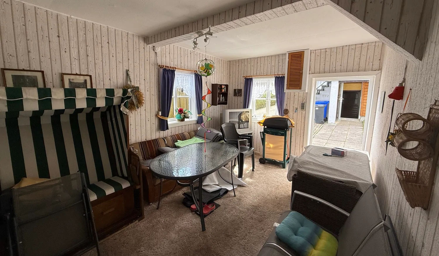 Partyraum im Schuppen