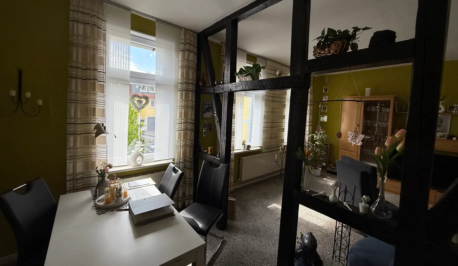 Wohn- und Esszimmer , OG