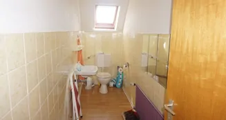 von_poll_real_estate_property_25323555_image_8