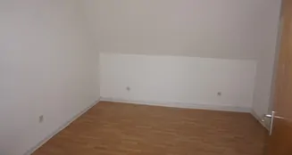 von_poll_real_estate_property_25323555_image_4