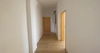 von_poll_real_estate_property_25323706_image_5