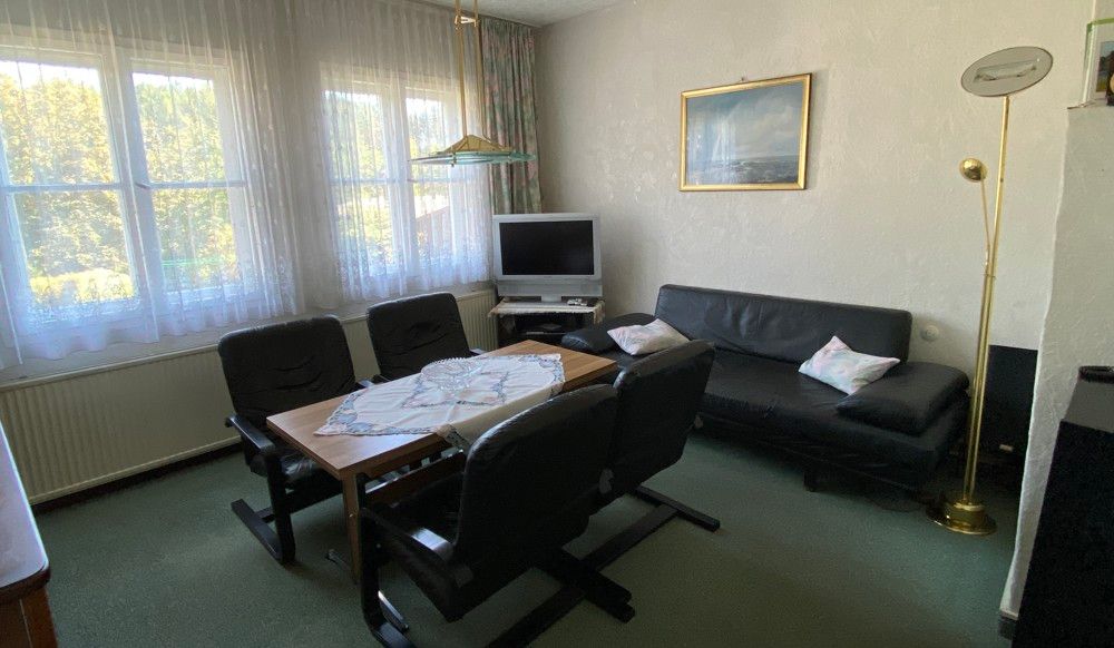 Wohn-Schlafzimmer EG.