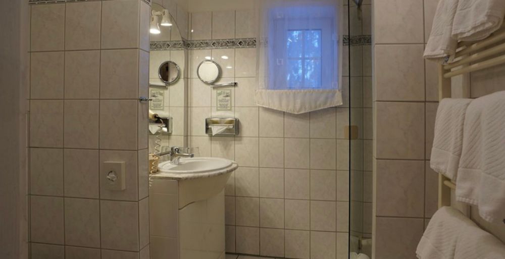 Bad Hotelzimmer .