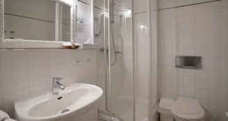 von_poll_real_estate_property_24363001_image_14