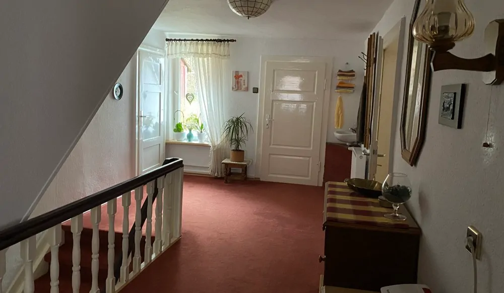 Großzügig und Individuell - Wunderschönes Haus mit Grundstück und vielseitigen Nutzungsmöglichkeiten