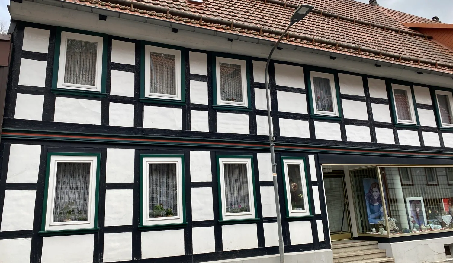 Großzügig und Individuell - Wunderschönes Haus mit Grundstück und vielseitigen Nutzungsmöglichkeiten