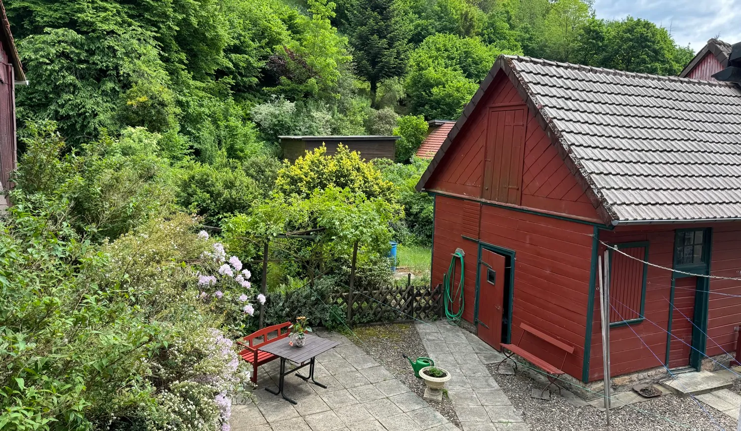 Großzügig und Individuell - Wunderschönes Haus mit Grundstück und vielseitigen Nutzungsmöglichkeiten