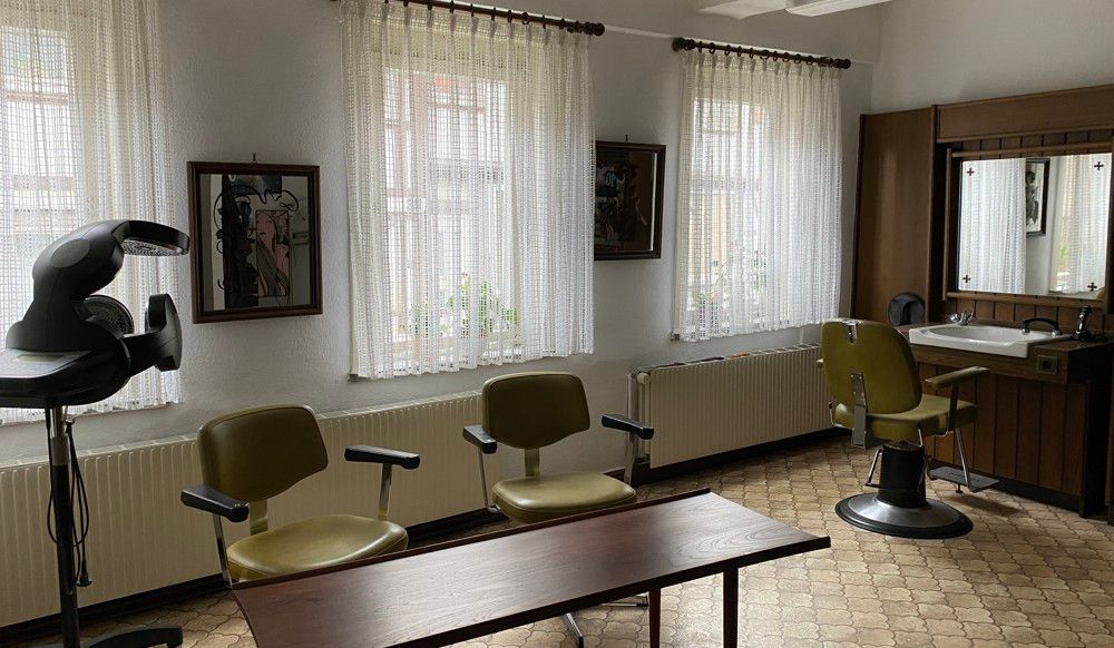 Salon