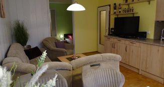 von_poll_real_estate_property_24323904_image_2