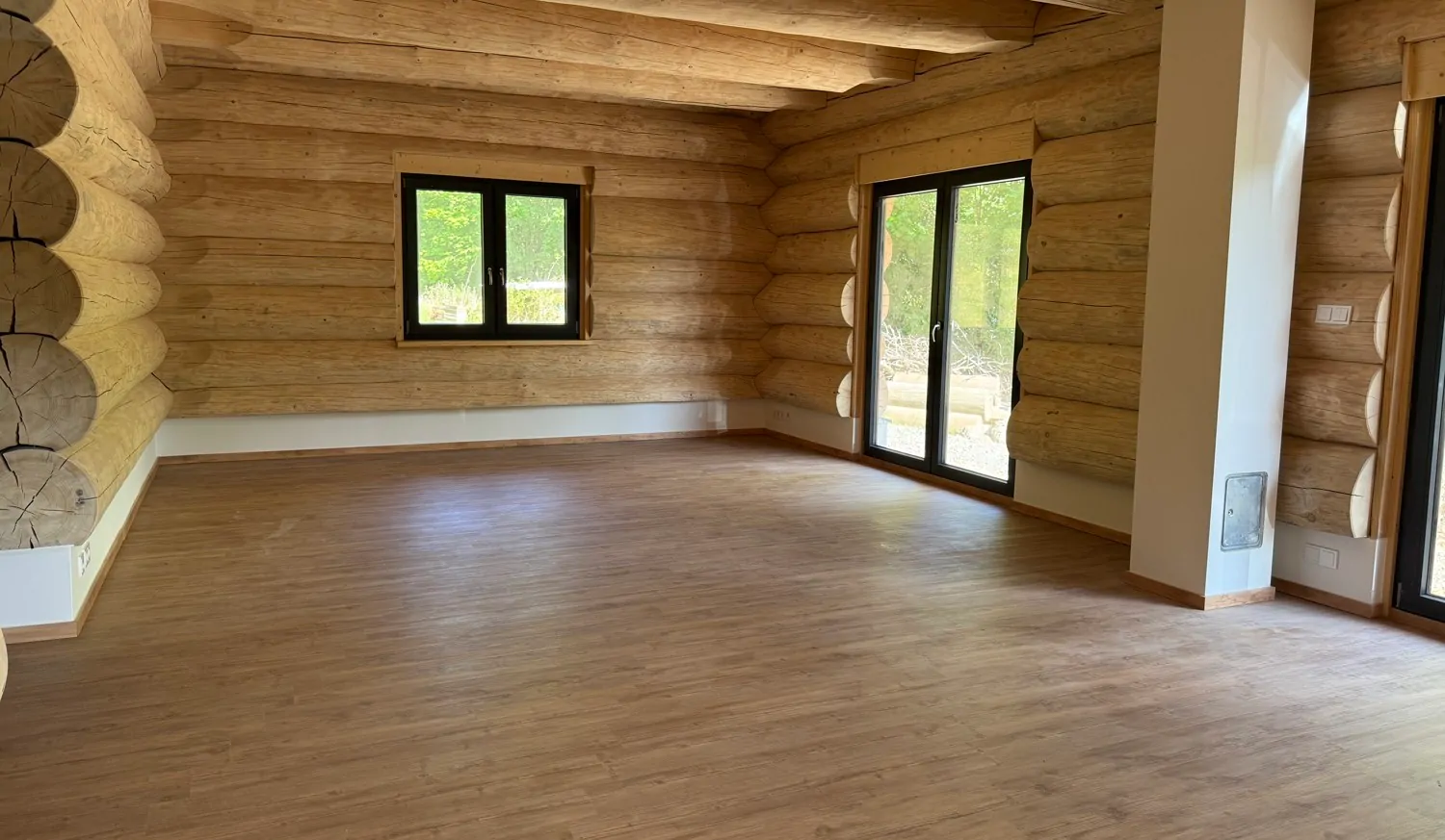 Einzigartig und Großzügig - Architekten-Chalet mit Traumgrundstück